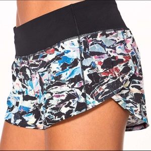 Speed Up Shorts - culture clash starlight black